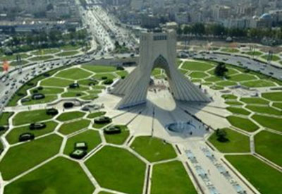 La Tour Azadi est le symbole de Téhéran